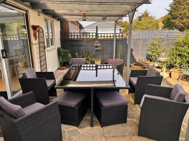 4 Bed House In Daneby Road,Se6 Villa Catford Exteriör bild